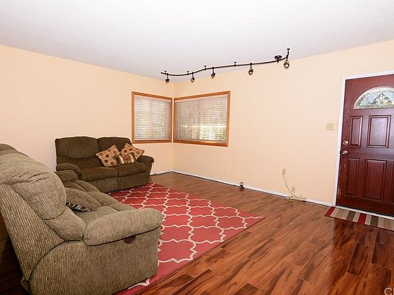 5th image of 1520 S Jenifer Ave