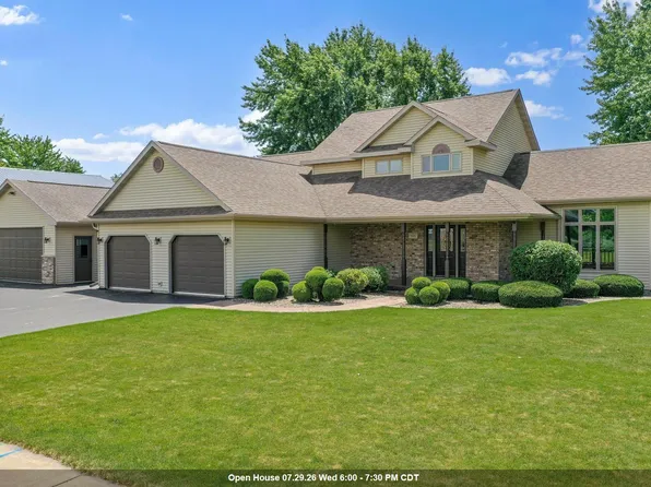 306 E Birch St, Black Creek, WI 54106