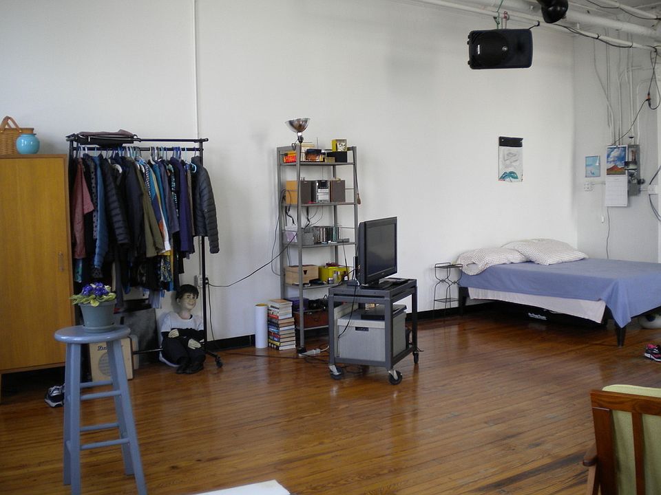 2nd image of 83 Canal St APT 611