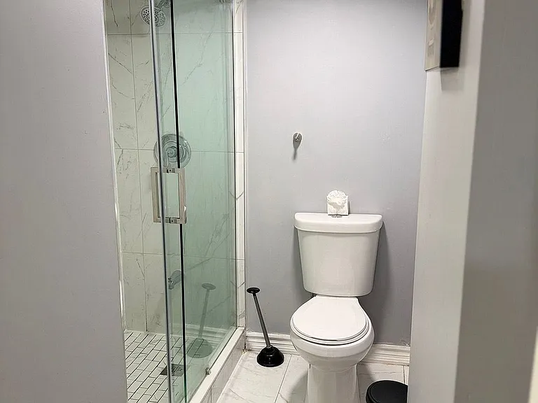3250 Apricot St #BASEMENT — Photo 10