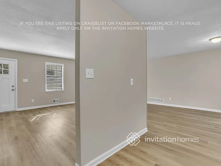 1990 Branch View Dr — Photo 5