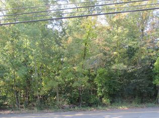 Willowbrook Rd, Columbus, MS 39705