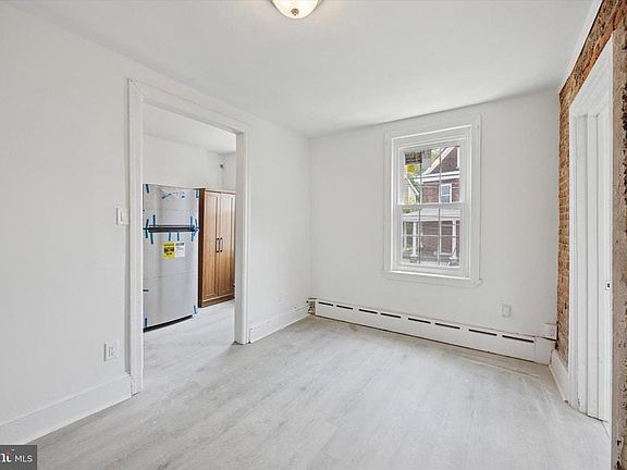 4th image of 3645 Indian Queen Ln #B
