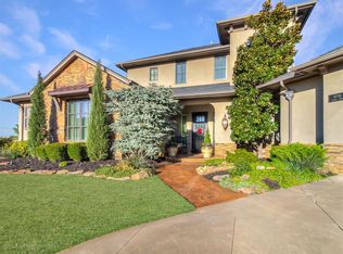 6716 Legacy Cir, Edmond, OK 73025