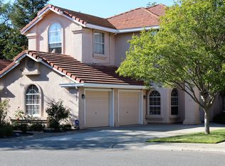 2827 Kingman Blvd, Des Moines, IA 50311