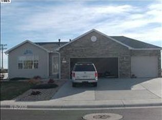 106 Linden Oaks Dr, Ault, CO 80610