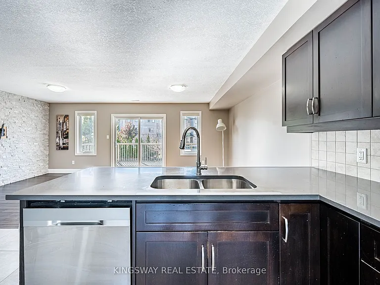 275 Old Huron Rd E #15 — Photo 16