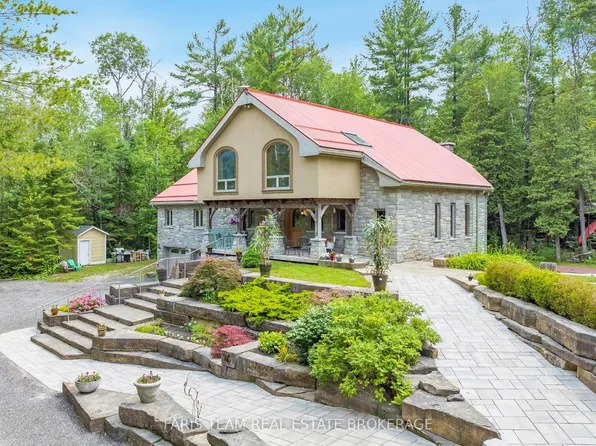636 Harbour St, Innisfil, ON L0L 1W0