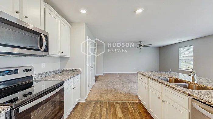 388 Aubrey Woods Dr — Photo 11