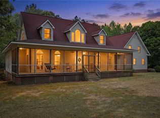 13265 Coulbourn Rd, Saluda, VA 23149