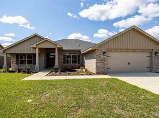 5675 Old Stone Blvd, Milton, FL 32570