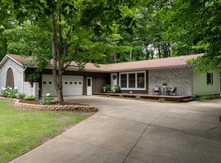 1840 Oakland Dr, Mount Pleasant, MI 48858