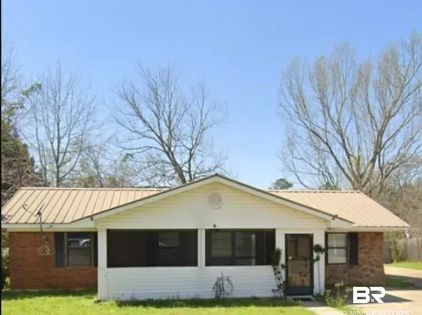 108 Elizabeth St, Evergreen, AL 36401