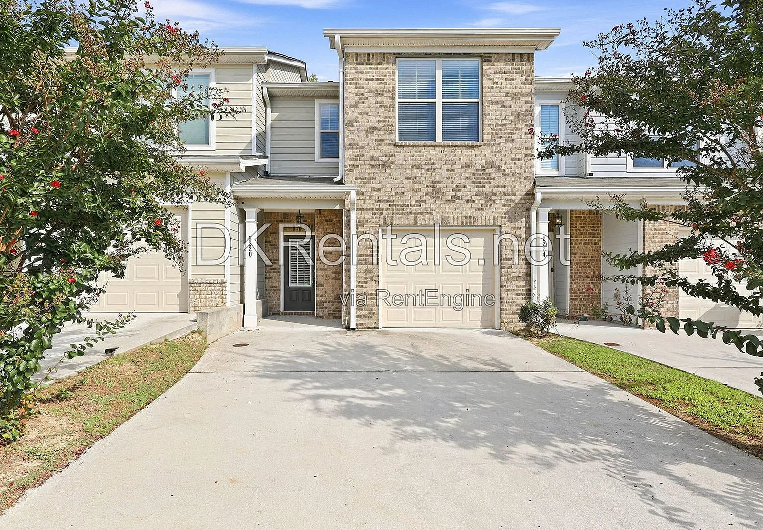 2 bed, 2.5 bath, 1300 sqft, $1,850 — Photo 1