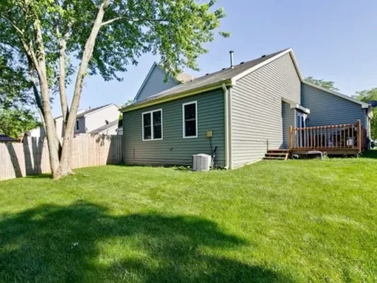 118 Bedford Rd — Photo 14
