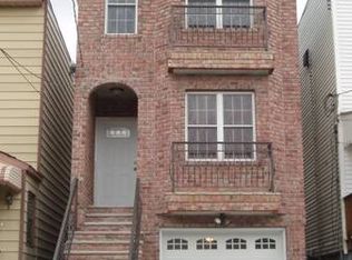 216 Nunda Ave, Jersey City, NJ 07306