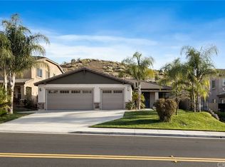 23637 Canyon Heights Dr, Canyon Lake, CA 92587