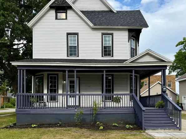 1690 Sanford St, Muskegon, MI 49441
