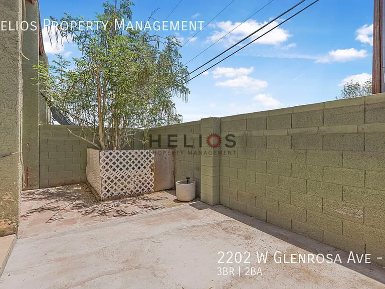 2202 W Glenrosa Ave #3 — Photo 20
