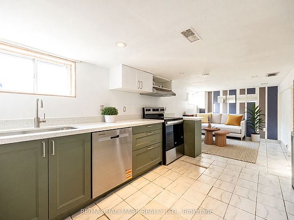 2nd image of 31 Kildonan Rd