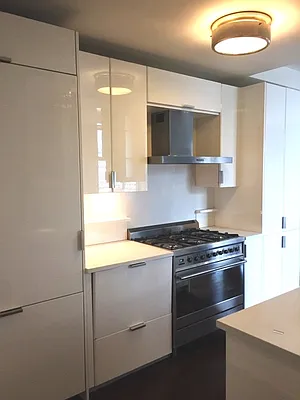 Rented by Windsor Property Management | media 10