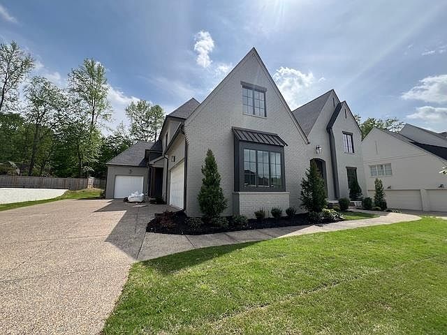 2nd image of 7089 Allelon Cir S