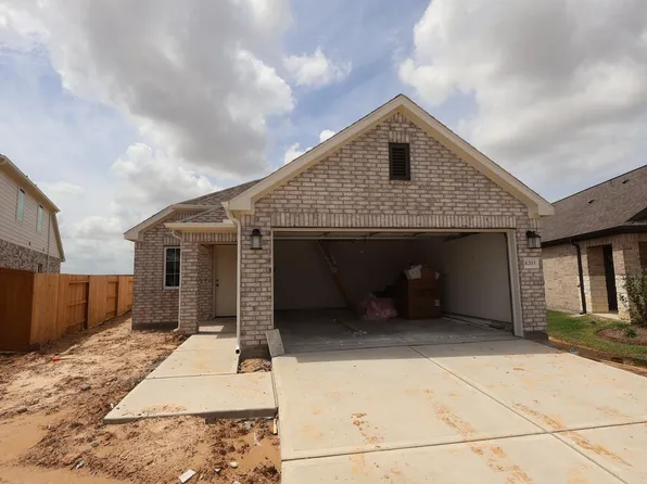 8203 Blue Shell Ln, Cypress, TX 77433