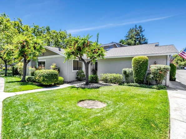 4942 Red Creek Dr, San Jose, CA 95136