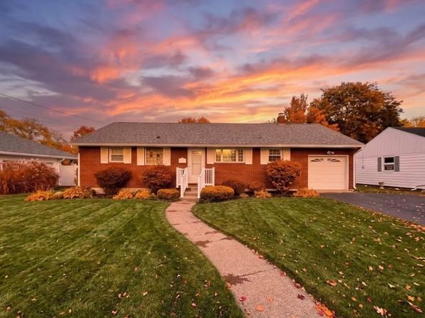 305 Woodlawn Dr