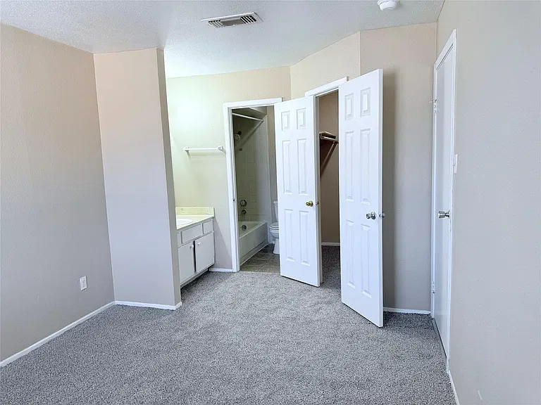 12655 Ashford Meadow Dr #D — Photo 12