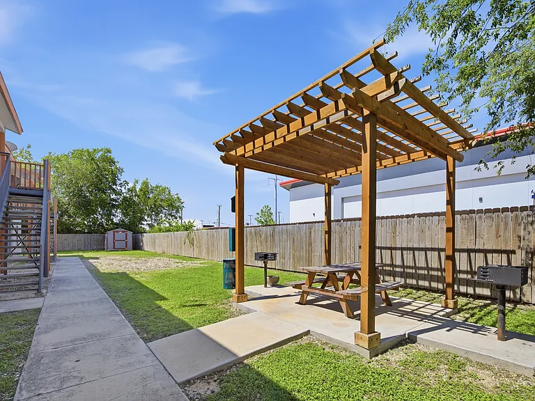 430 Kendalia Ave #0 — Photo 19