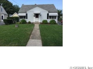 88 Ashwood Dr, Rochester, NY 14609