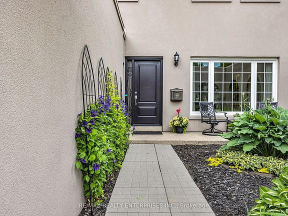 4th image of 1441 Petrie Way