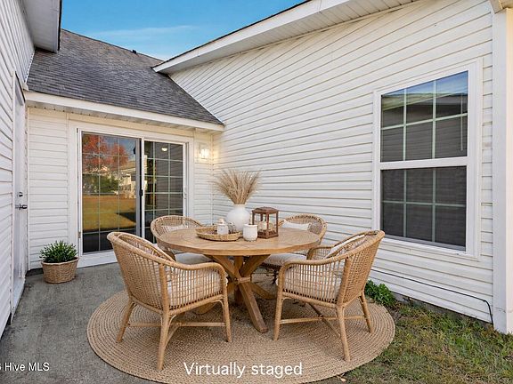 5th image of 3663 Merestone Drive