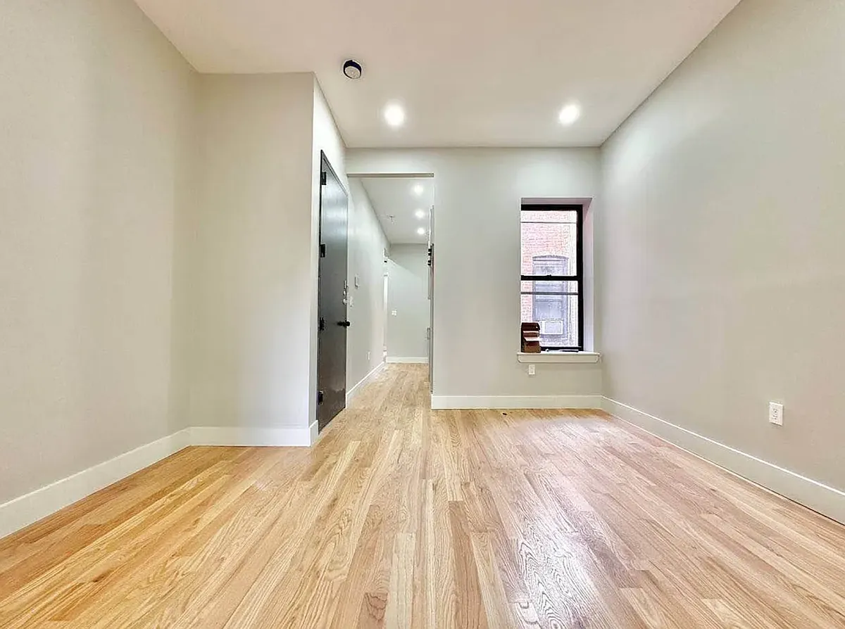 Building Photo - 1731 Norman St #3L
