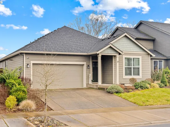 142 N 35th Pl, Hillsboro, OR 97124