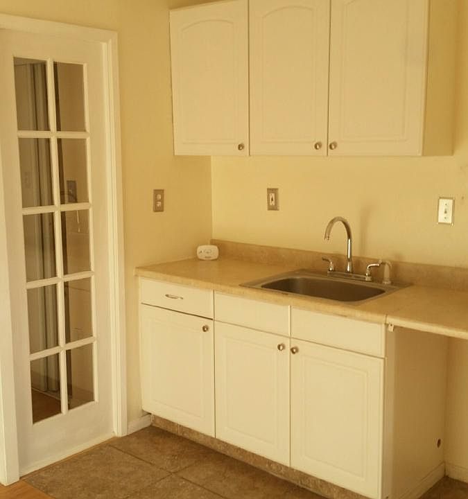 1st image of 550 W California Ave