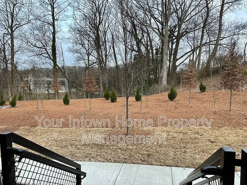 2 bed, 2.0 bath, 1644 sqft, $2,589 — Photo 3