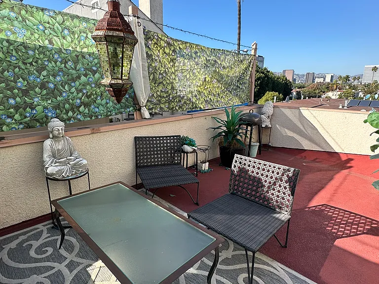1422 Hi Point St #104 — Photo 8