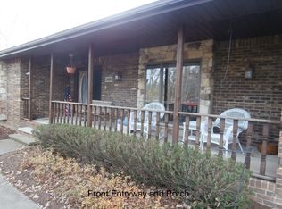 13429 Albion Rd, Strongsville, OH 44136