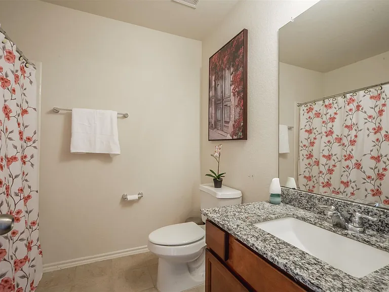 8730 Sunny Gallop Dr — Photo 33