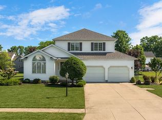 825 W Martin Ave, Amherst, OH