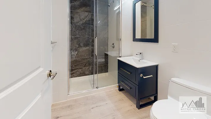 Rented by Metro Garden Realty NYC | media 13