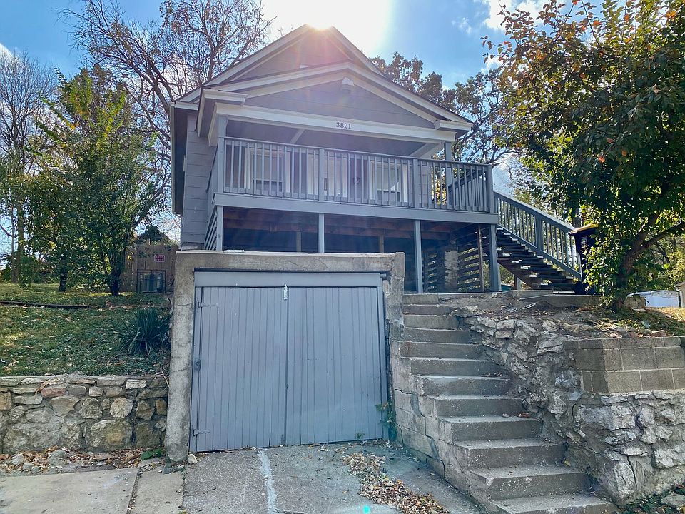 1st image of 3821 E 8th St