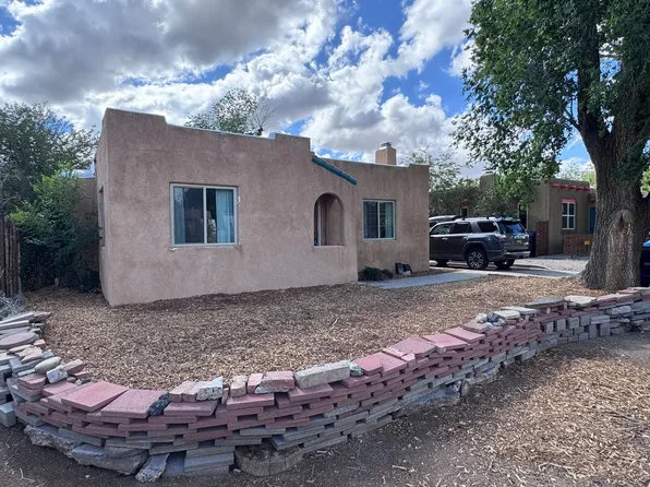 436 Carlisle Blvd NE, Albuquerque, NM 87106