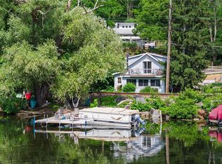 926 E Shore Dr, Ithaca, NY 14850