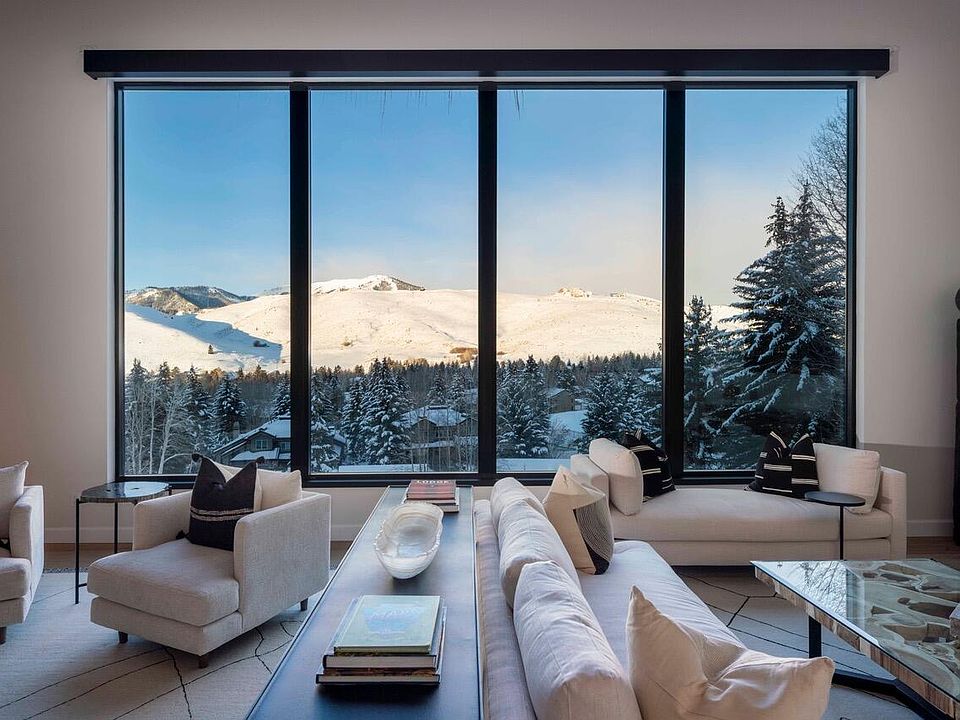 1st image of 106 Blue Grouse Rd