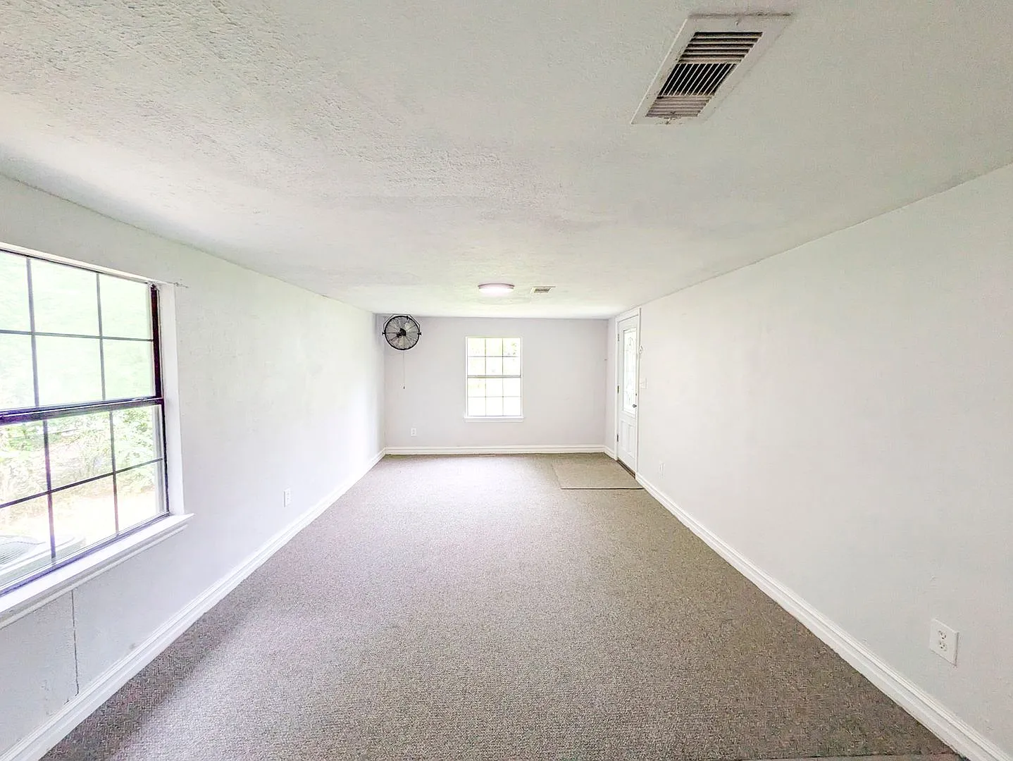 1125 N. Tannahill, Vidor, TX 77662 — Photo 2