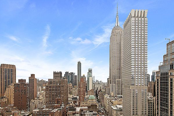 1st image of 425 5th Ave APT 40B