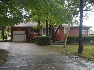 33008 N Thornapple Ln, Grayslake, IL 60030